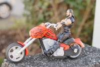 ActionMan auf Motorrad