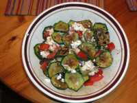 Zucchini Tomaten Feta Salat