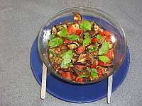 Auberginen Tomaten Salat