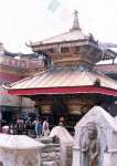 Tempel am Bagmati Fluss