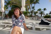 Elke am Pool