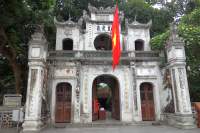 Hanoi Bustour Den Quan Than Tempel