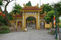 Hanoi Bustour Tran Quoc Pagoda